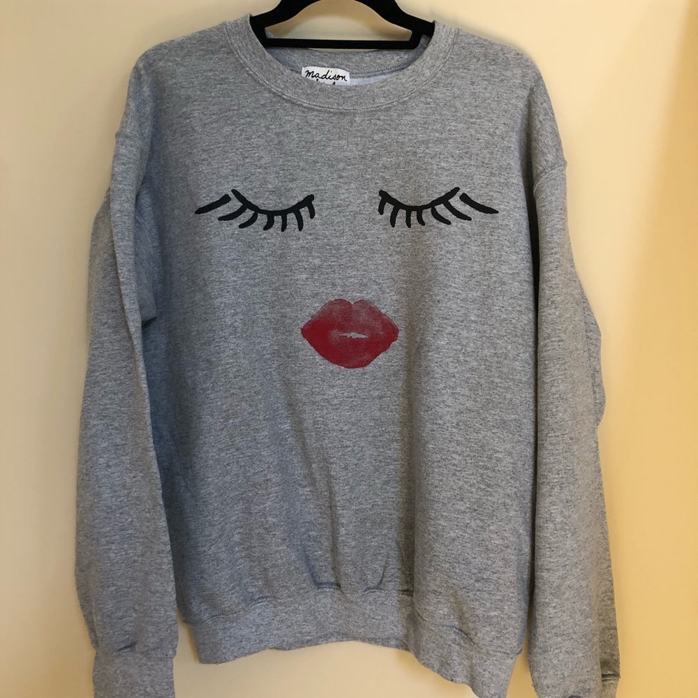 Face grey sweatshirt